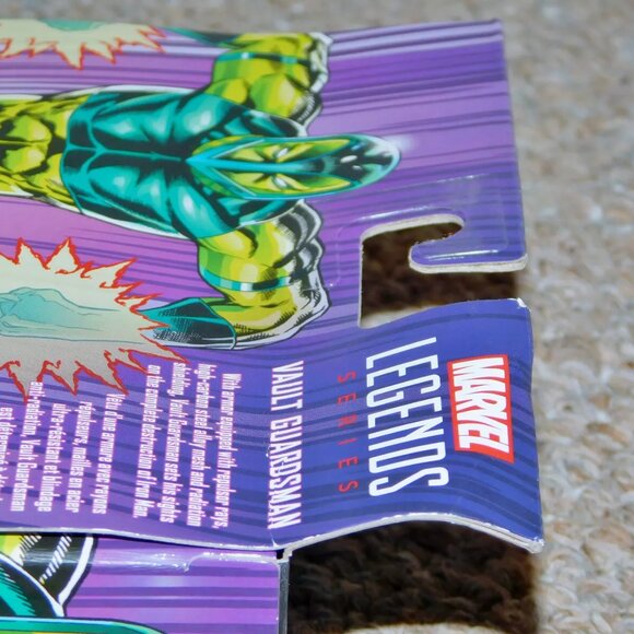 2021 Hasbro Marvel Legends 6" Iron Man Vault Guardsman New BAF Ursa Major - Picture 4 of 10